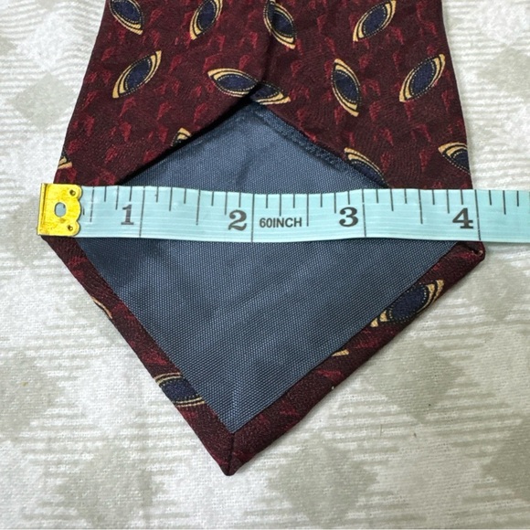 The Forbes Collection Red Geometric 100% Silk Neck Tie Made in the USA - Picture 5 of 6